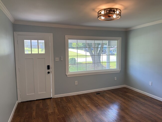 Photo - 161 Kathryn Rd