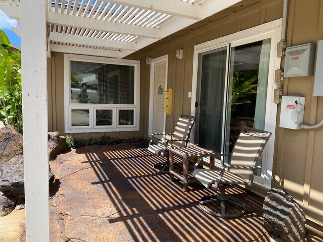 Photo - 84-239-239 Farrington Hwy House