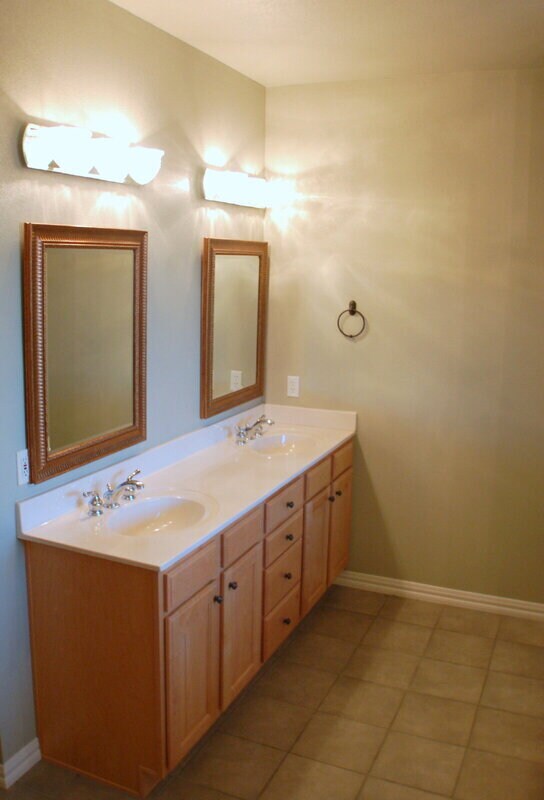 Photo - 4747 Mayflower Ct
