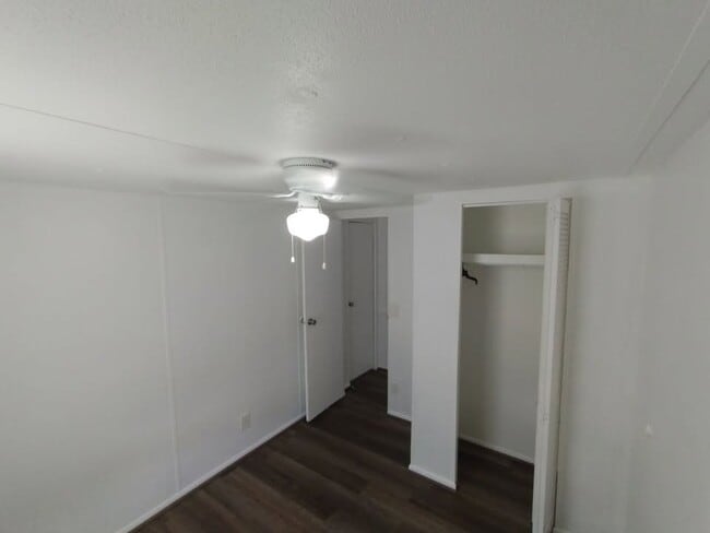 Building Photo - 2702 NW 50th Ave