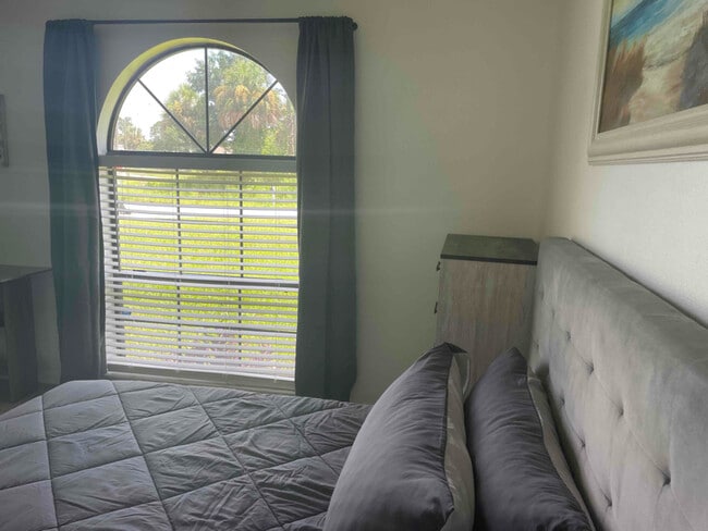 Photo - 1294 Drill Ave NE