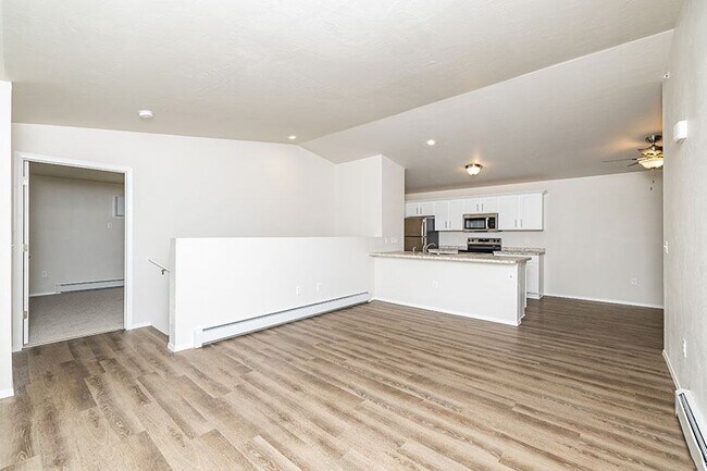 Photo - HILLCREST ESTATES