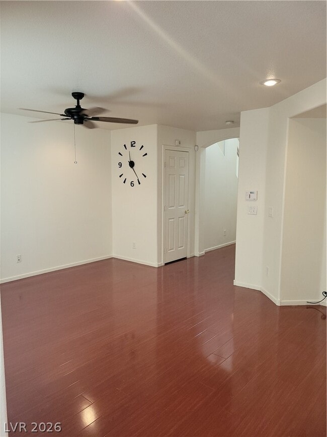 Photo - 9275 Hollander Ave