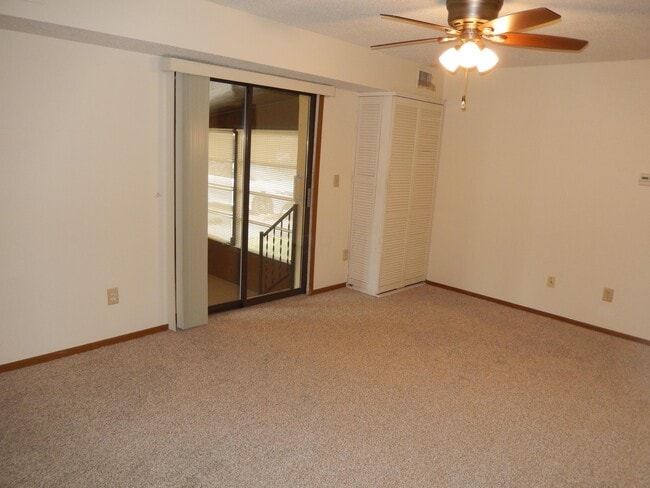 Photo - 4141 Karl Rd Unidad 109