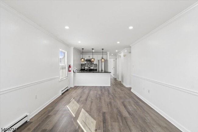 17 Holsman St