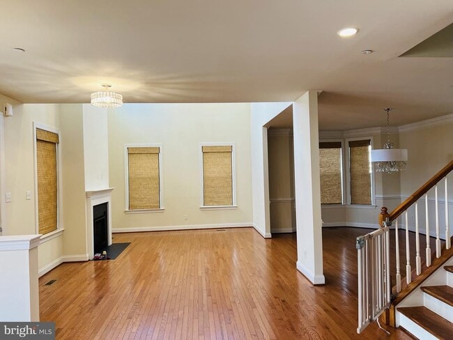 Building Photo - 107 Shilling Ave