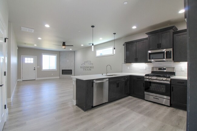 Photo - 3 Bedroom, 2.5 Bath Richland Townhome