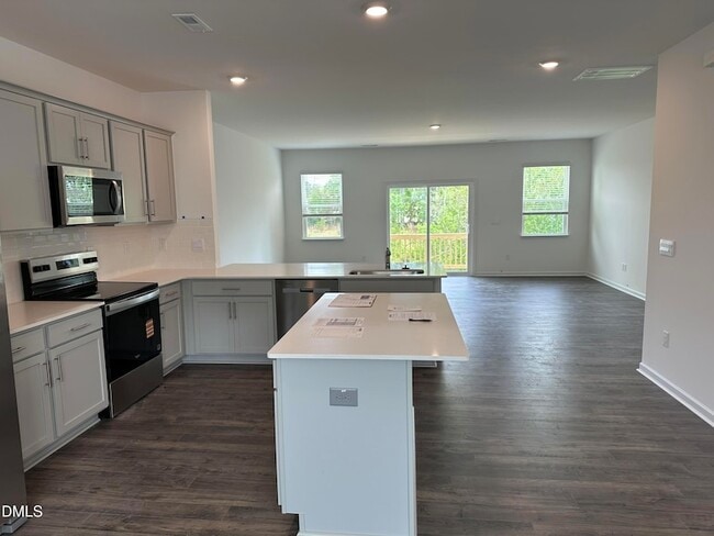 719 Lucky Clover Wy