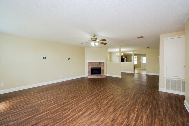Photo - 648 Granite Ridge Dr