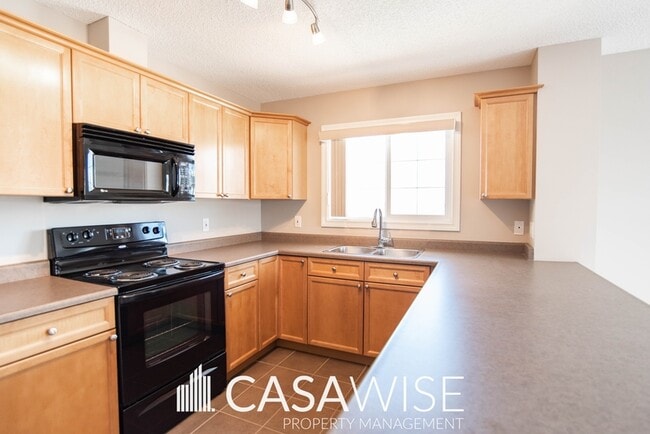 Photo - 2208-444 44 Ave NW