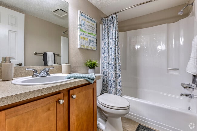 Palm A - Second Bathroom