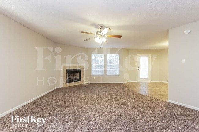 Photo - 5121 Flame Way