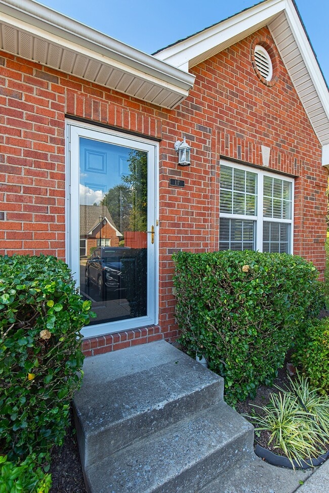 Photo - 1101 Downs Blvd Unidad Apt 117