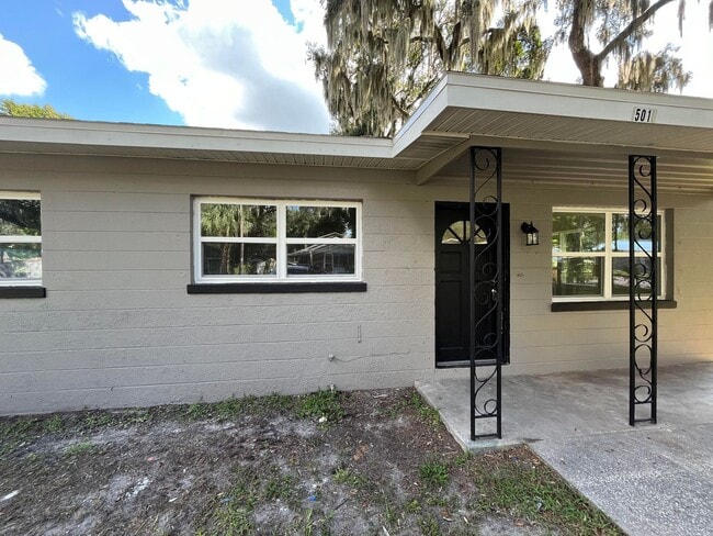 Photo - Charming 3 Bed 1 Bath Plant City!!