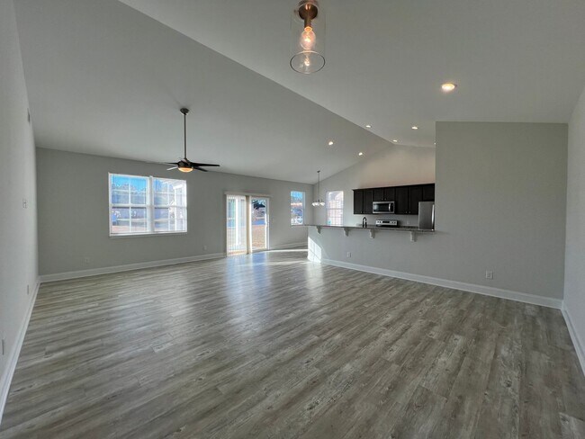 Photo - Conway - 3 Bedroom / 2 Bathroom House