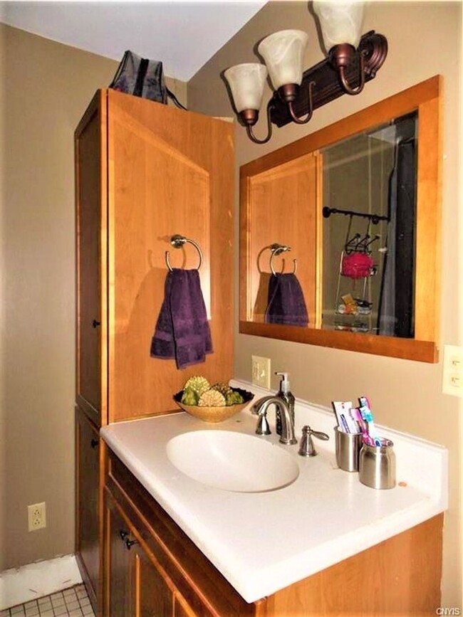 Village of Carthage 3/4 Bedroom / 1.5 Bath... - Village of Carthage 3/4 Bedroom / 1.5 Bath... House