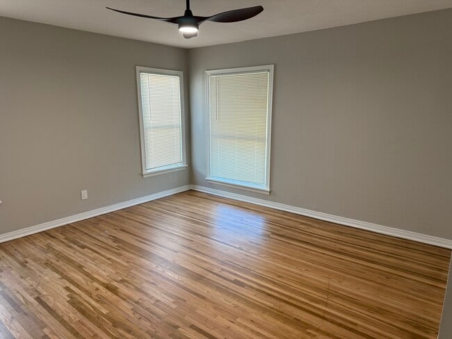 Photo - 3223 Cherrywood Ave