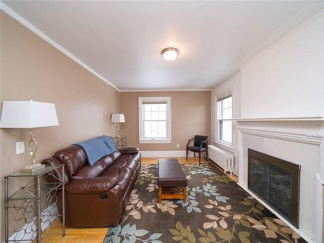 Living room - 240 Culver Rd Unit Apt 2