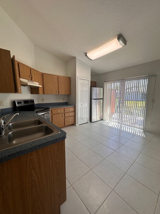 Photo - Pine Grove Duplex, Side B