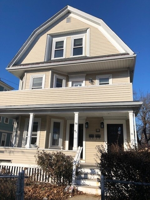 42 Burton St