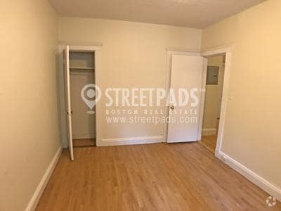 Building Photo - 2 bedroom in Boston MA 02135 Rental
