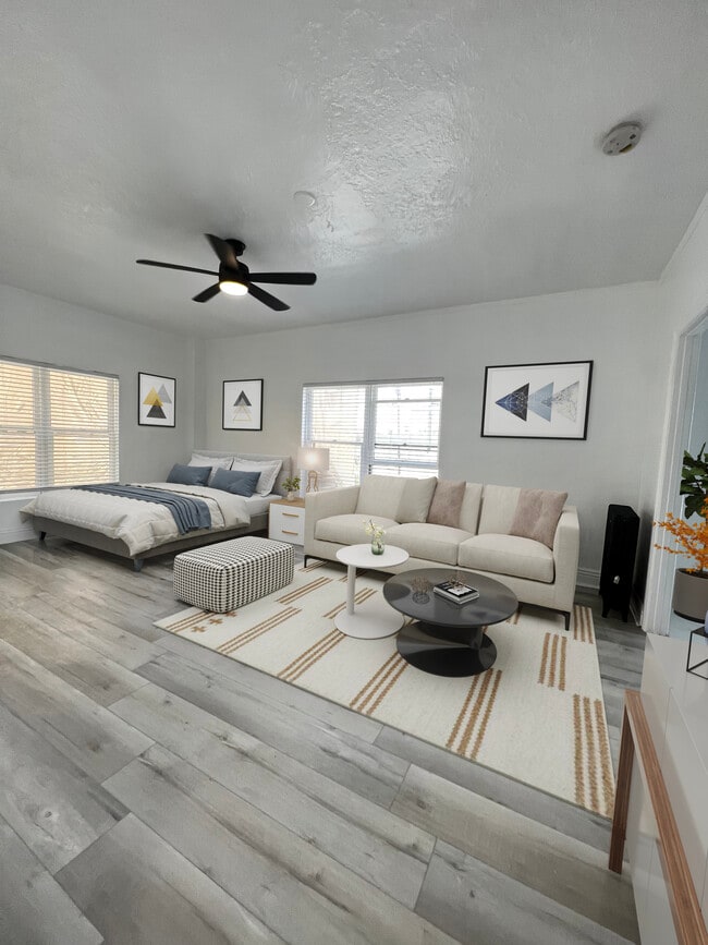 Photo - 511 Serrano Ave Unit 109