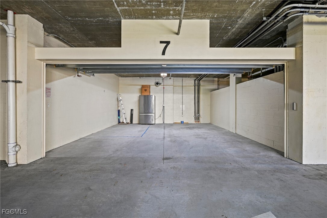 Photo - 21460 Strada Nuova Circle Unit B307