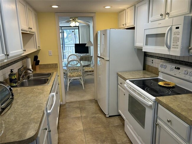 Photo - 1316 Pasadena Ave S Unit 202