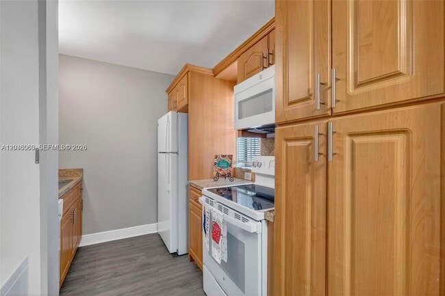 Photo - 908 Twin Lakes Dr Unit 8-C