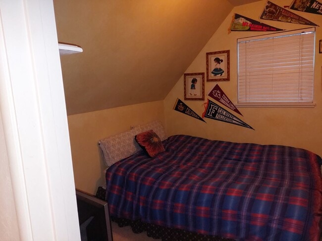 Photo - Spacious home midtown