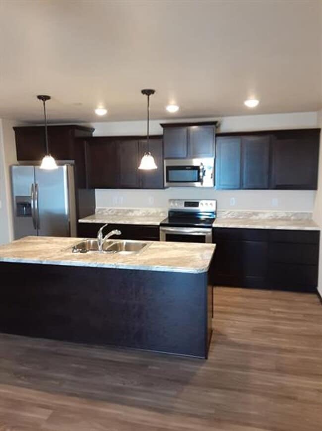 Photo - Fox Run Apartments