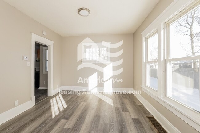 Photo - 2229 10th St SW