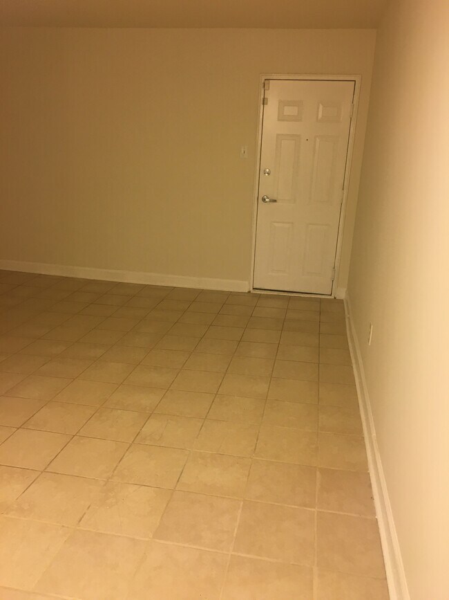 Photo - 748 Brandywine St SE Unit 102