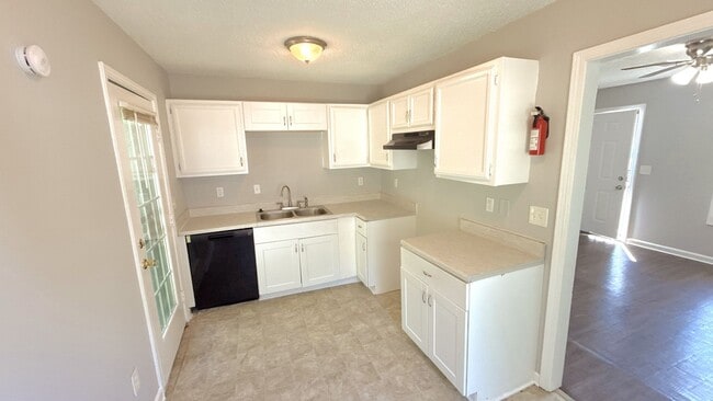 Photo - 80 Otsego Dr