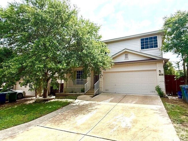 Building Photo - COMING SOON! GORGEOUS Two Story 4 Bedroom ... Rental
