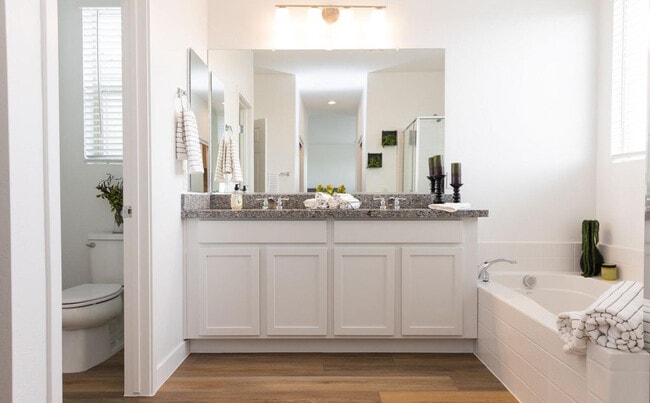 Photo - 2340 E Marguerite Ave