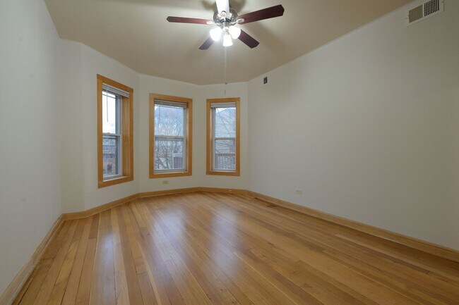 Photo - 664-666 E 50th Pl Unit 666-2