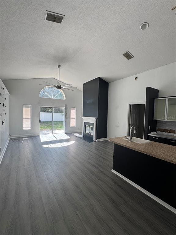 Photo - 11748 Constance Way