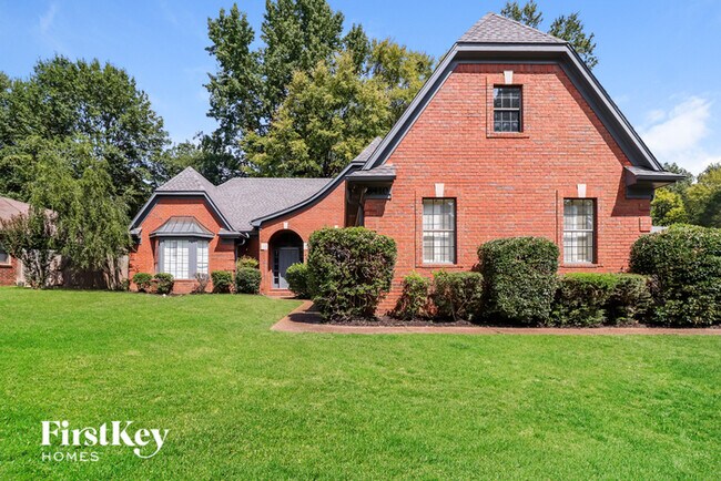 Building Photo - 8410 Walnut Tree Dr Rental
