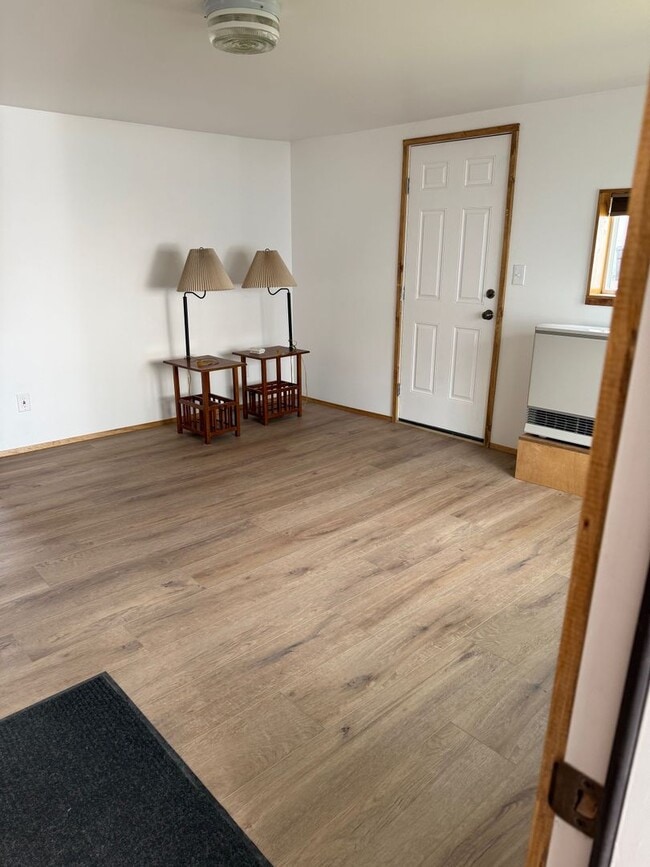Photo - Charming 1 bedroom, 1 bathroom home available in Belgrade!