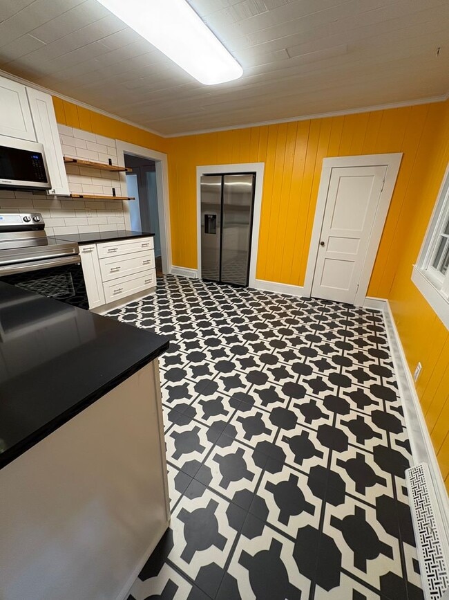 Photo - **Newly Renovated 2-Bedroom Home on Petree Road**