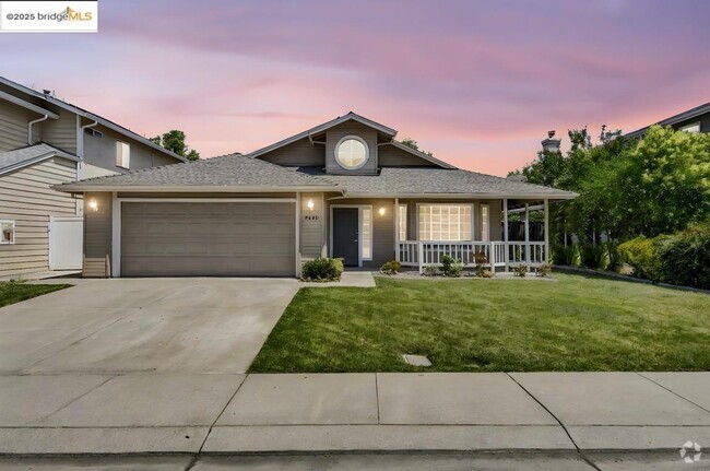Building Photo - 9438 Tuscany Cir Rental
