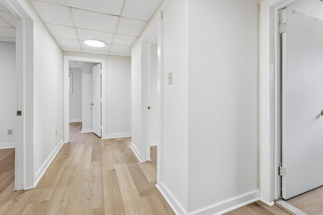 Photo - 2521 N Main Ave Unit 2