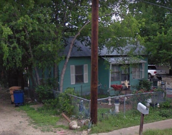 Building Photo - 6108 Kasper St