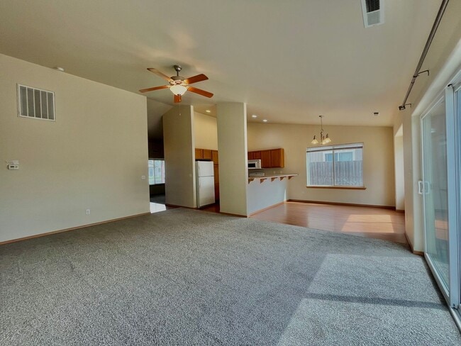 Photo - 310 E 28th Ave