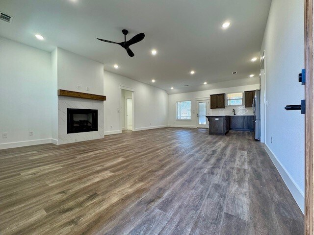 Photo - 12 Beneraird Ln