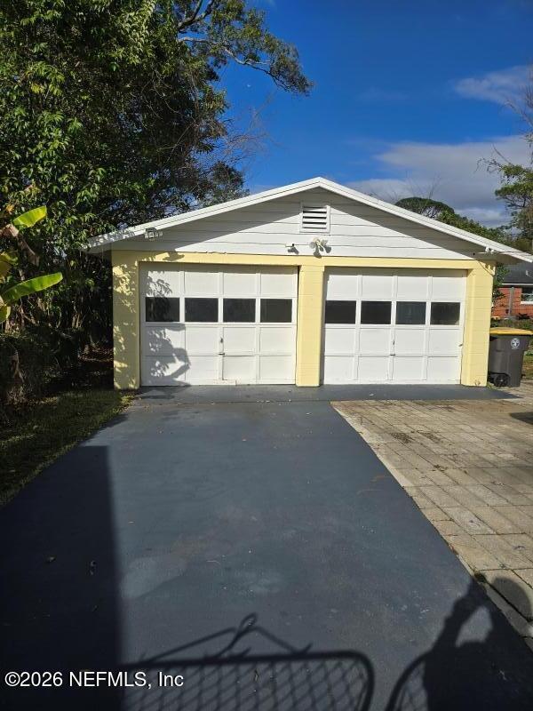 Photo - 4627 Hercules Ave