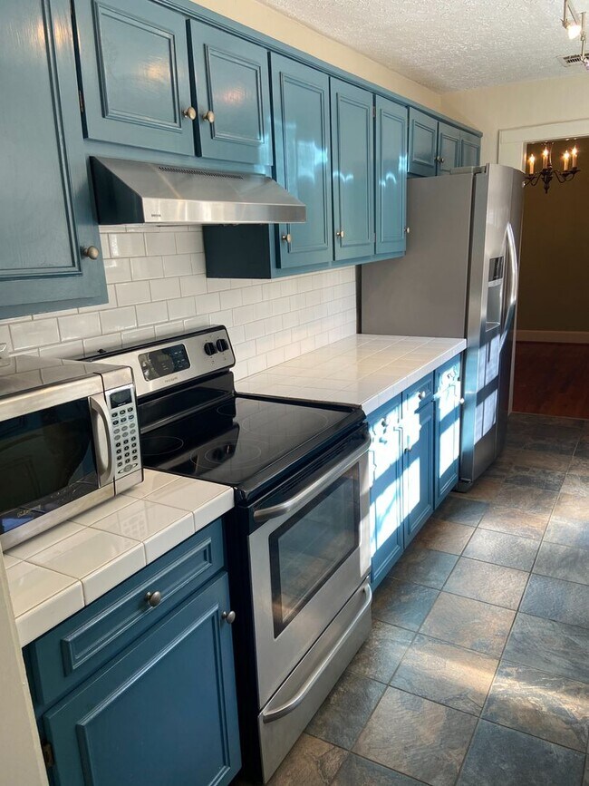 Lakebottom Area! Rental House Rental in Columbus, GA