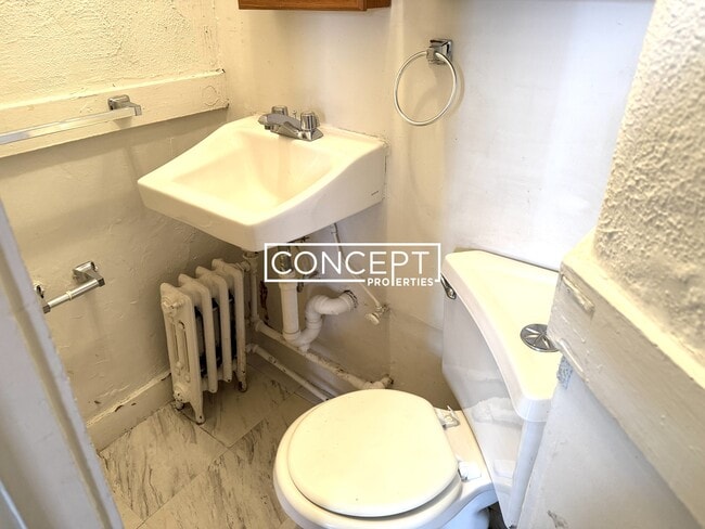 Photo - 90 Myrtle St Unit 4CP