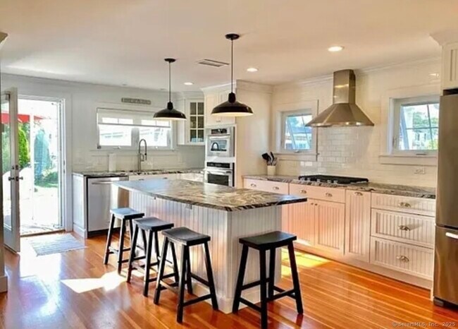 Photo - 5 Knollwood Dr